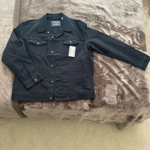 New Men’s Levi’s Black Denim Jacket